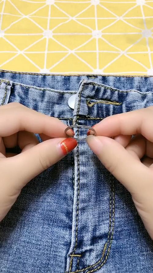 怎么防止衣服拉链下滑