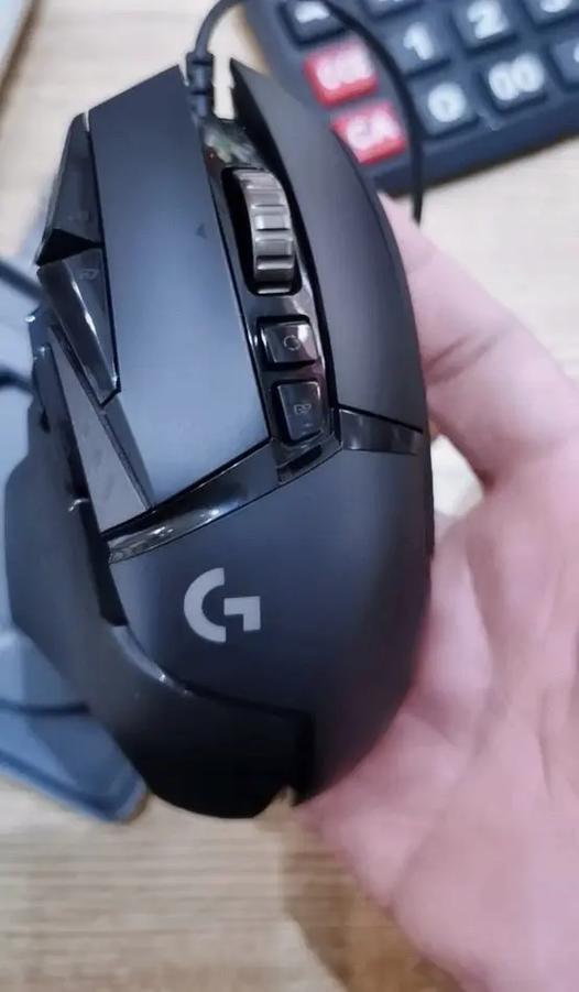 罗技g402关闭侧键