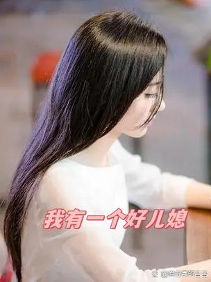 女生挺安静一说话很搞笑