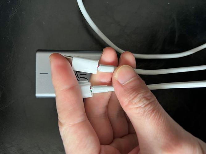 充电器的透明膜撕掉吗截图2