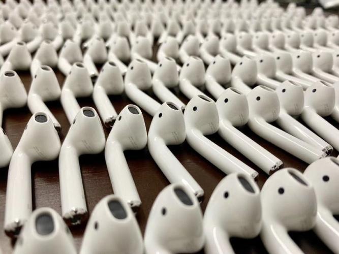300的高仿airpods