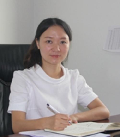 黑色豪门何清清