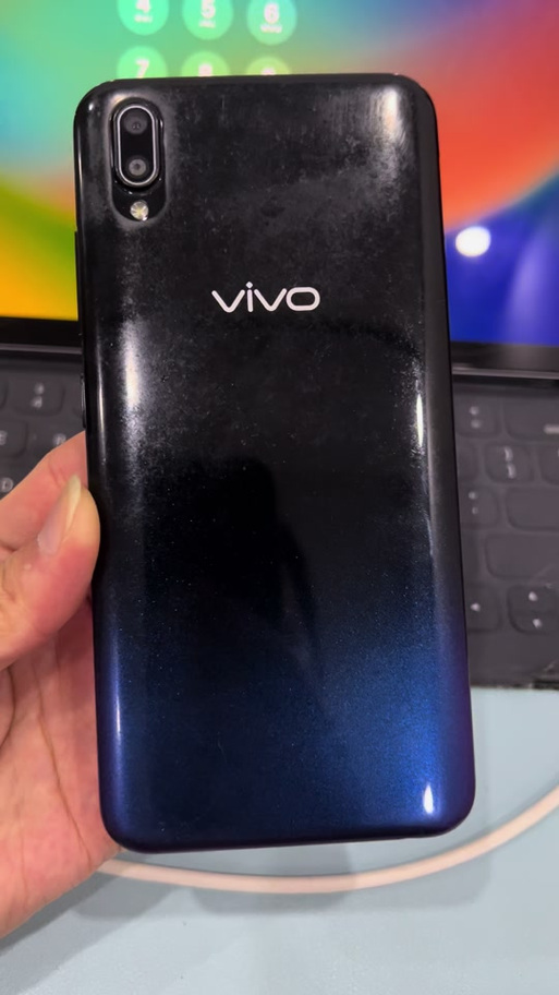 vivo y93图片