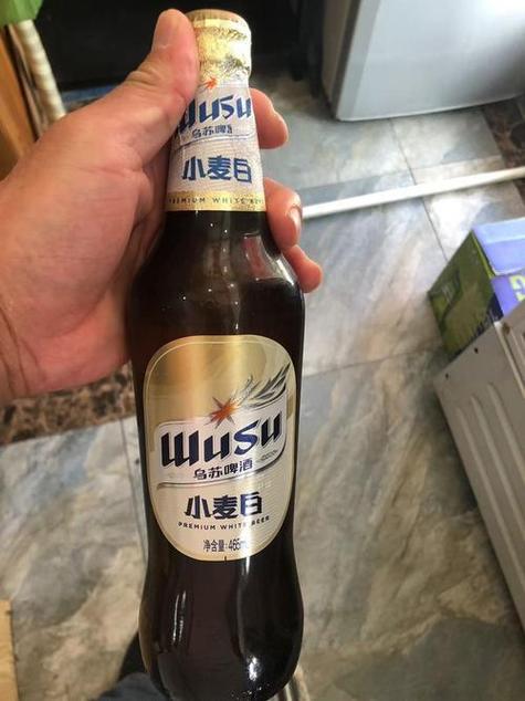 乌苏小麦白啤酒怎么样