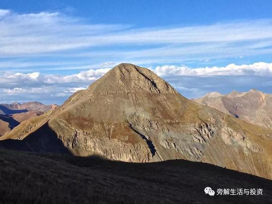高山安可仰下一句是什么