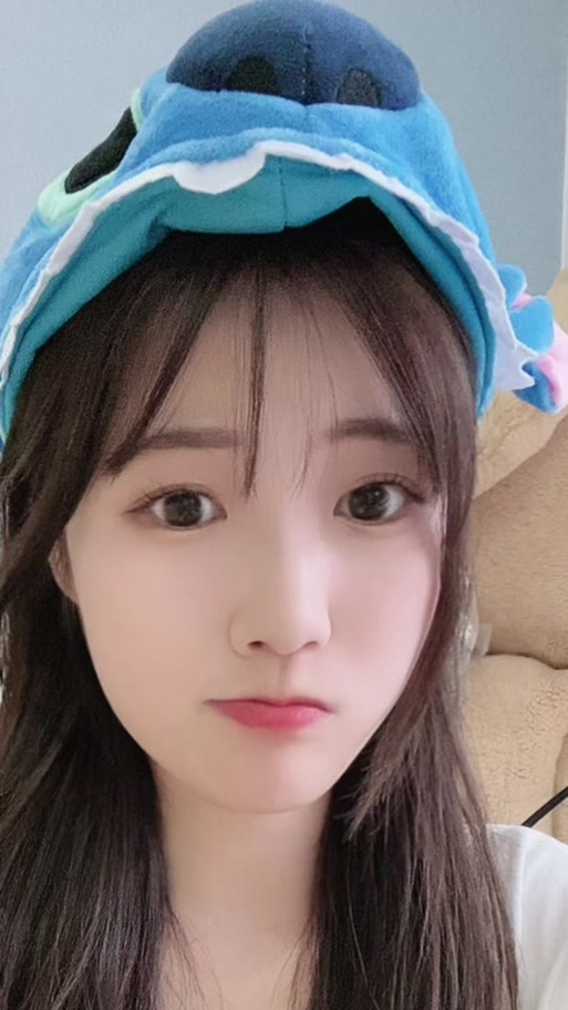 鱼丸粗面那个女的是谁截图2