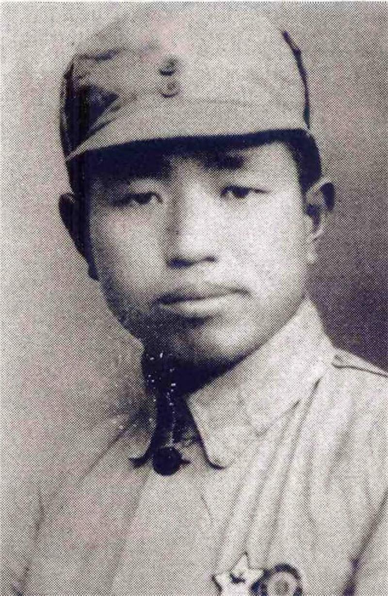 黄镇将军个人简历
