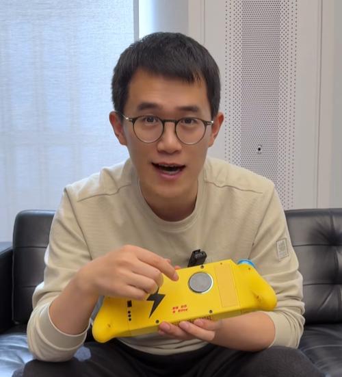 经常给你分享视频的男的是什么意思