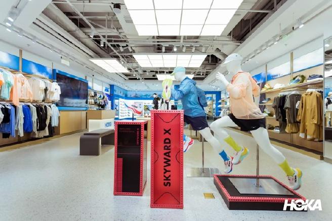 hoka线下实体门店截图3