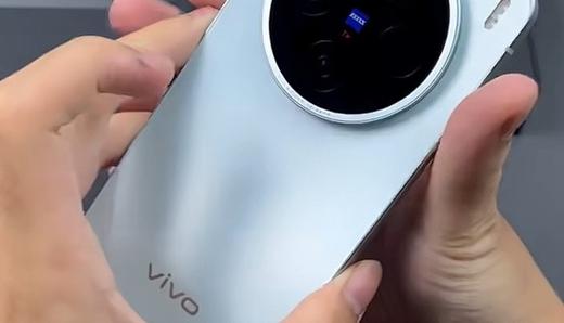 懂行的人建议买x200还是x200s