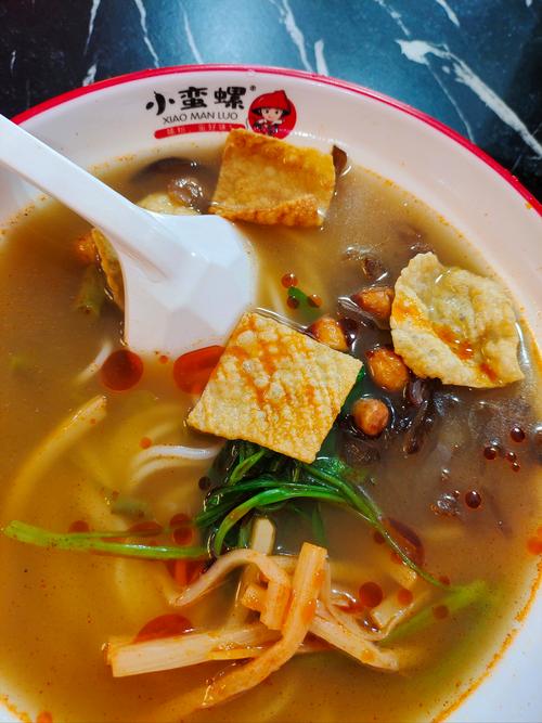 小蛮牛螺蛳粉