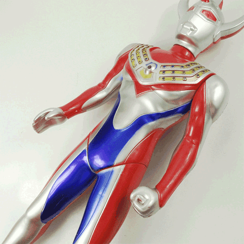 免费奥特曼玩具