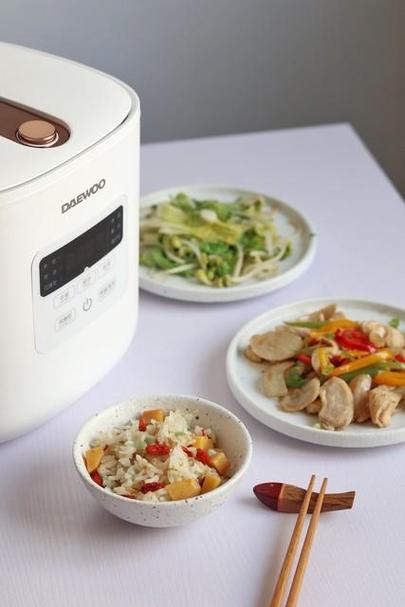 小米粥电饭锅煮小米和水的比例