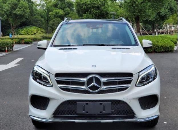 奔驰车320价格表