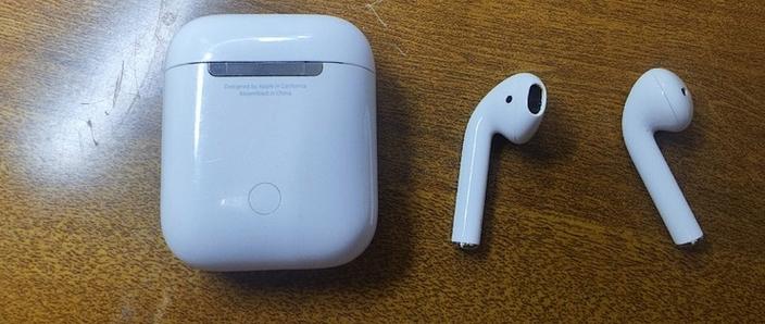 苹果耳机airpods2