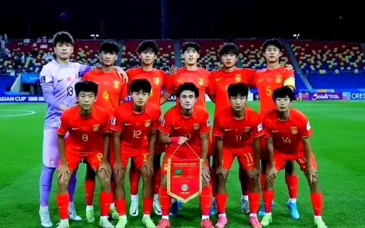中国男足0-2朝鲜