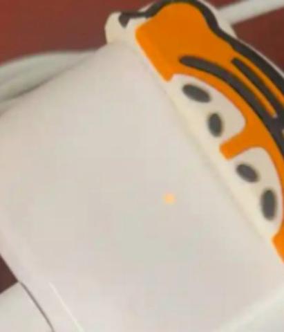 苹果无线耳机指示灯颜色都代表什么