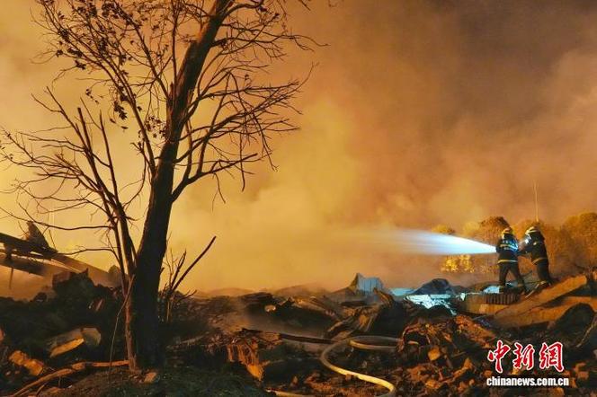 直击浏阳烟花厂爆炸事故现场