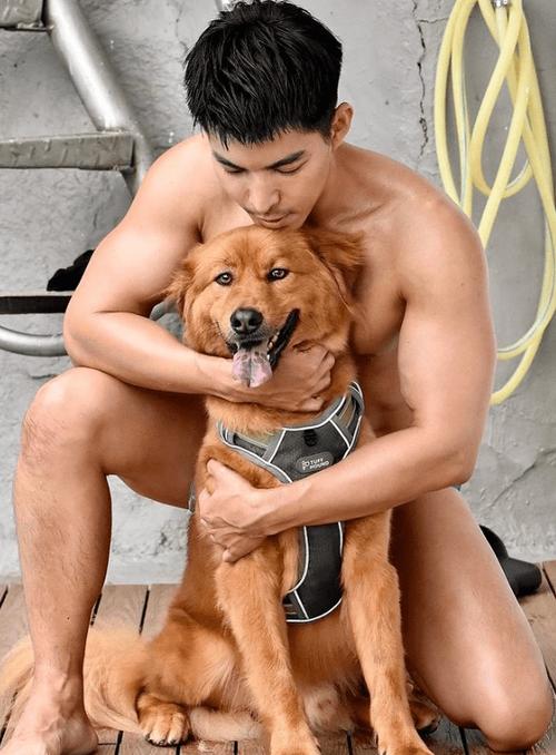 musclemenBigCocKphoto
