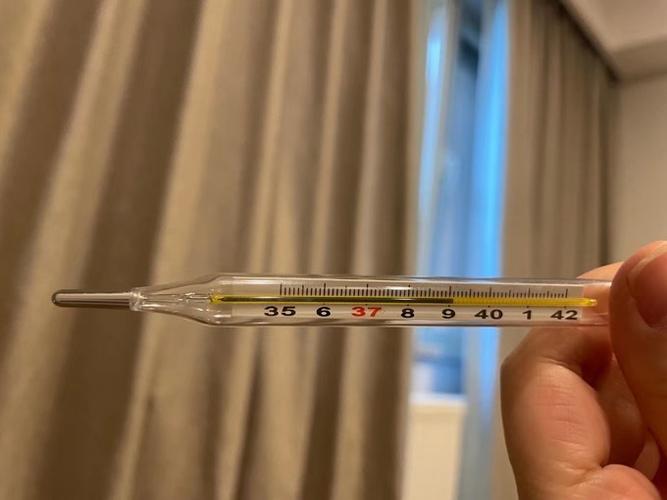 温度计39℃真实图片高清