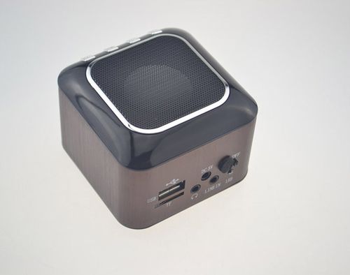手机上的扩音器 手机上的扩音器