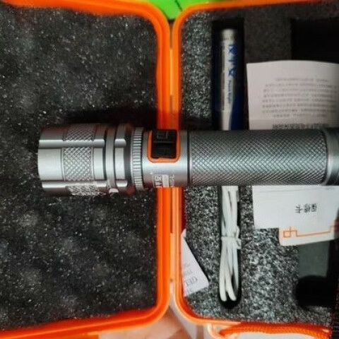 夜平安手电筒拆解教程
