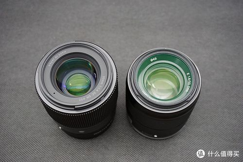 30mm和50mm镜头区别