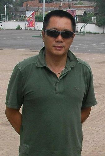 由力老婆个人简历