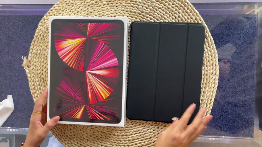 ipad2021深空灰好看还是银色好看
