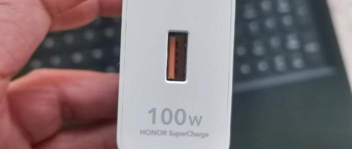 华为正品充电器的防伪查询是怎样的