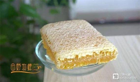 蜂巢蜜黑的好还是黄的好
