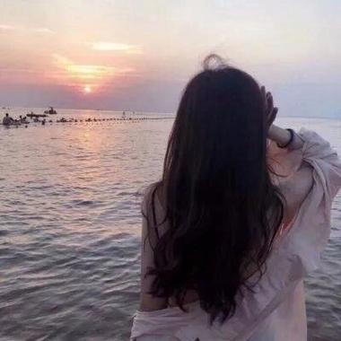 背影头像女