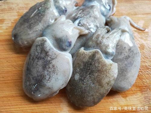 墨鱼如何处理干净