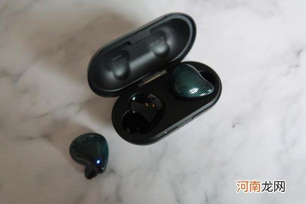 蓝牙耳机不用立马放充电仓吗
