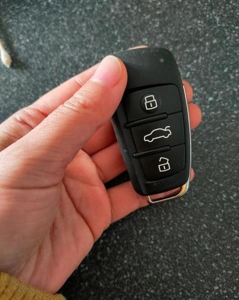 车钥匙重新激活步骤
