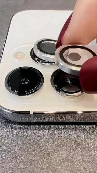 苹果买镜头膜好还是镜头圈好