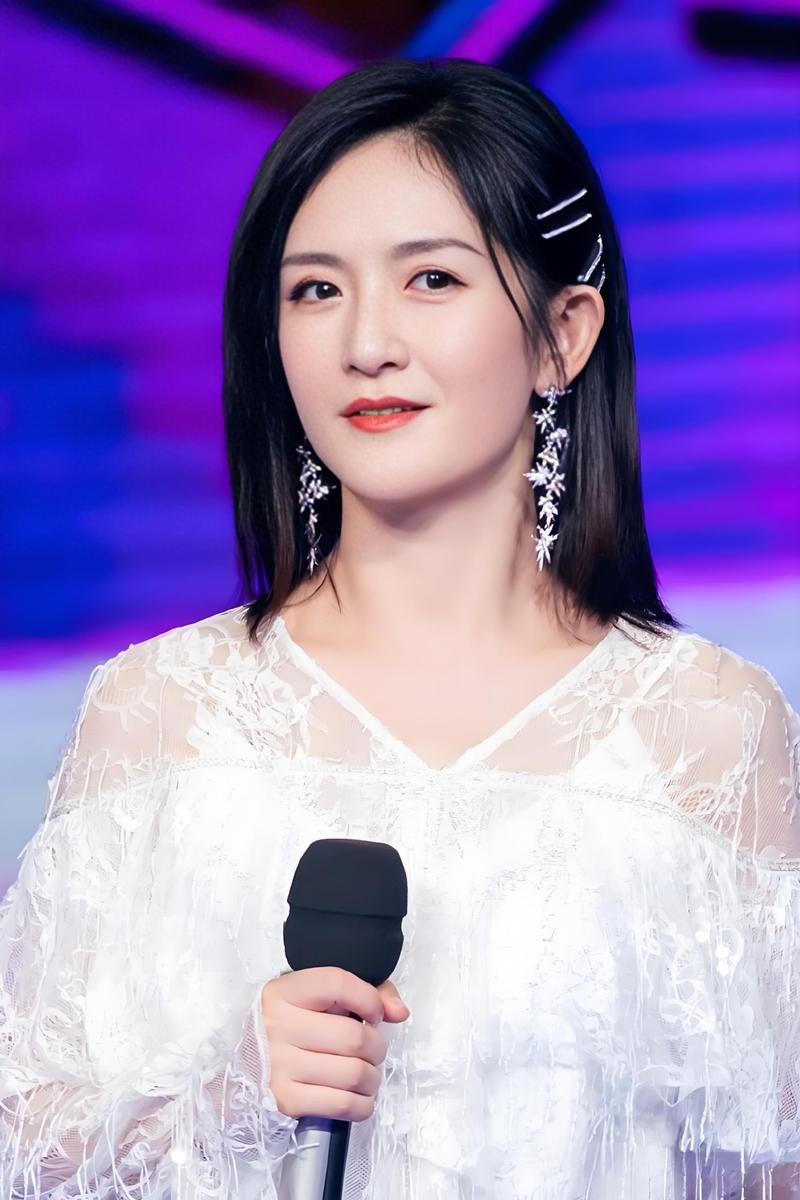 谢娜长得漂亮吗