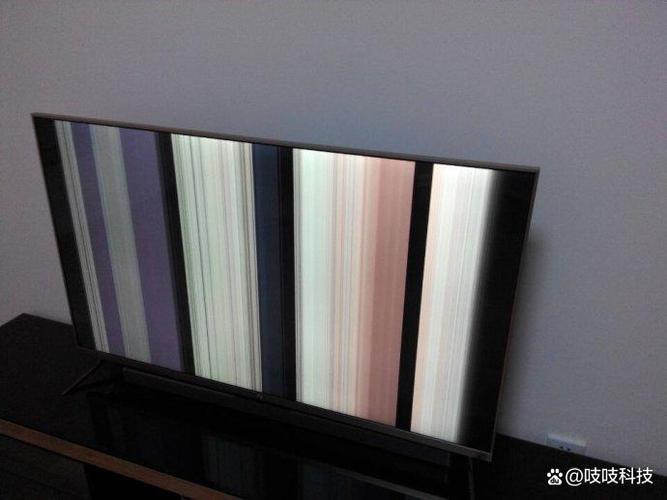 电视中间有条线是怎么了
