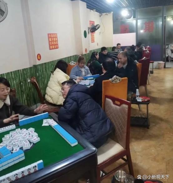 打牌赚钱