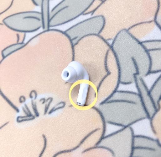 AirPods pro怎么切歌