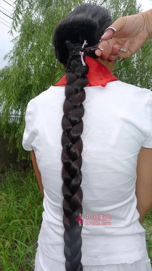 剪长辫子视频大全