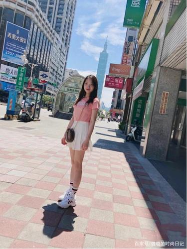 看起来显小的女人