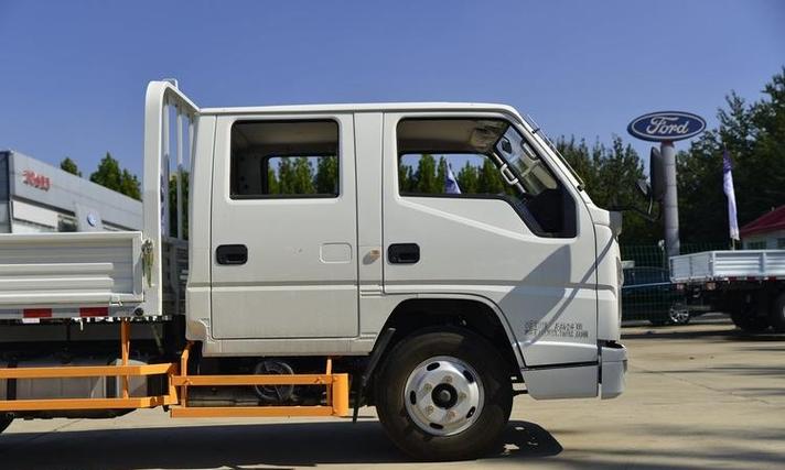 jmc双排货车
