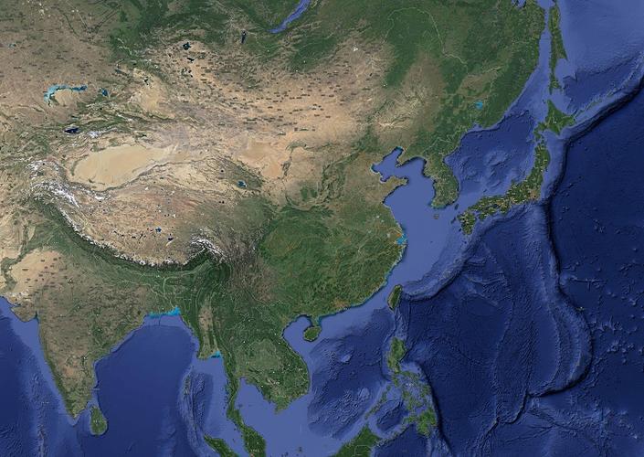 卫星地图好还是标准地图