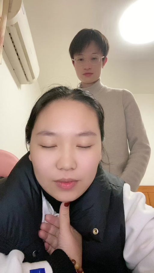 相机闭眼特效截图3