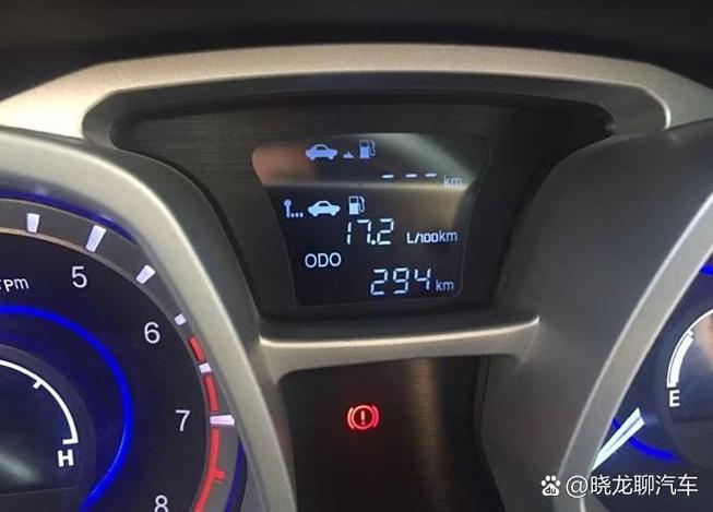 汽车公里数不显示了怎么调