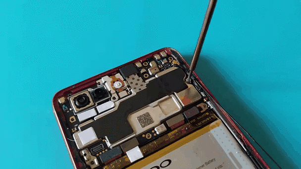 oppor15拆屏幕教程
