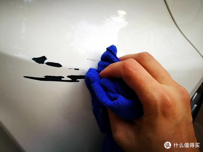 车掉漆了自己怎么补漆