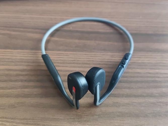 韶音骨传导耳机电量怎么查