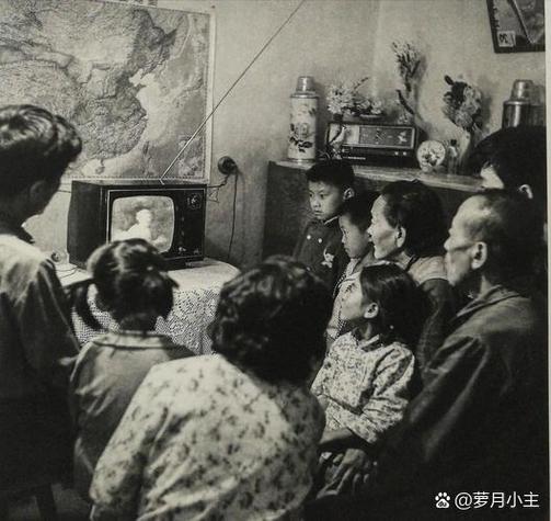 电视黑白屏是什么原因